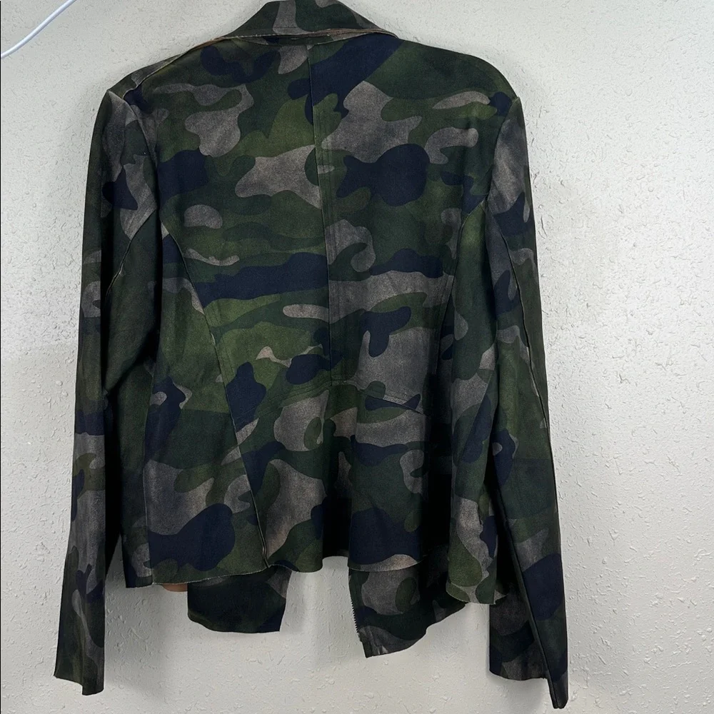 ODDY Women’s Camo Utility Jacket in Green and Black size M/L new - Picture 6 of 8
